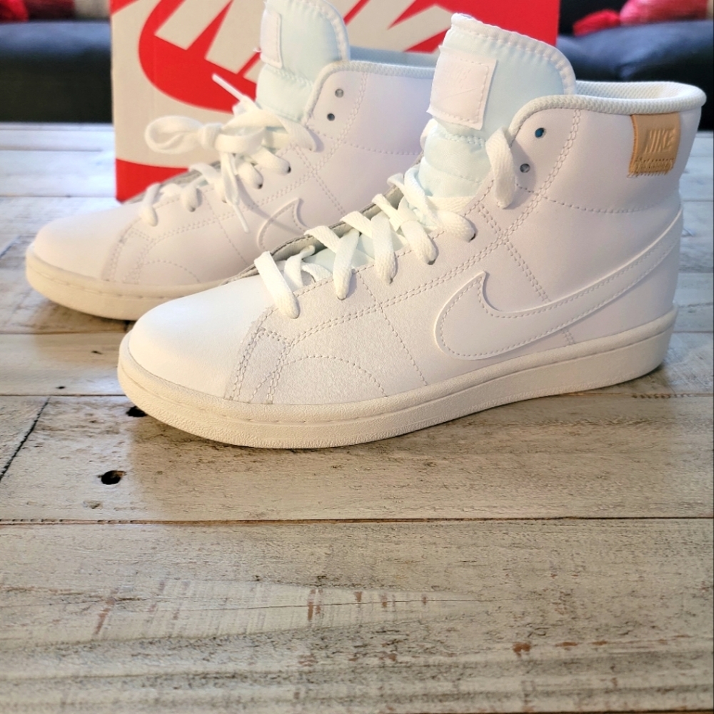Nike Womens Sneakers